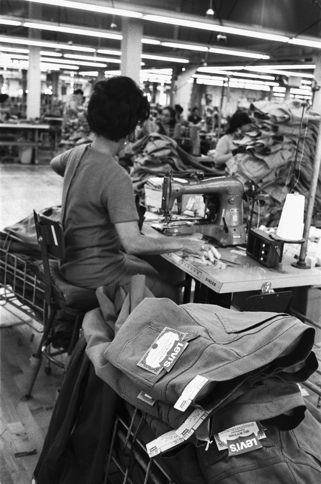 Пошиття джинсів на фабриці Levi Strauss, 1973